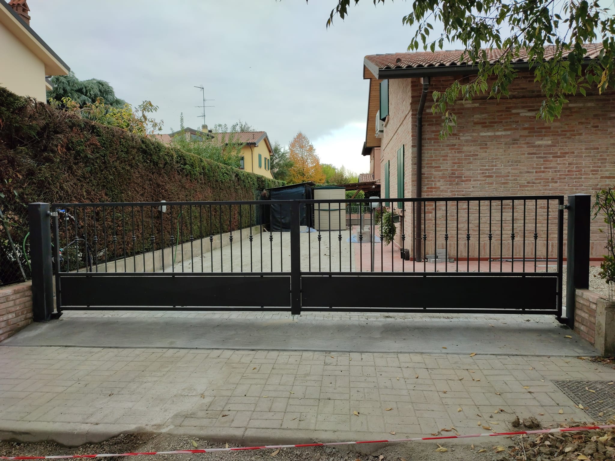 Cancelli carrai in ferro battuto